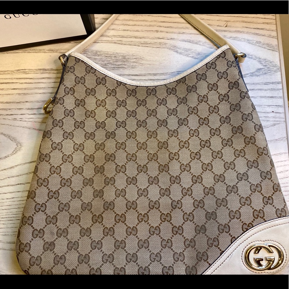 Vintage Gucci hobo bag